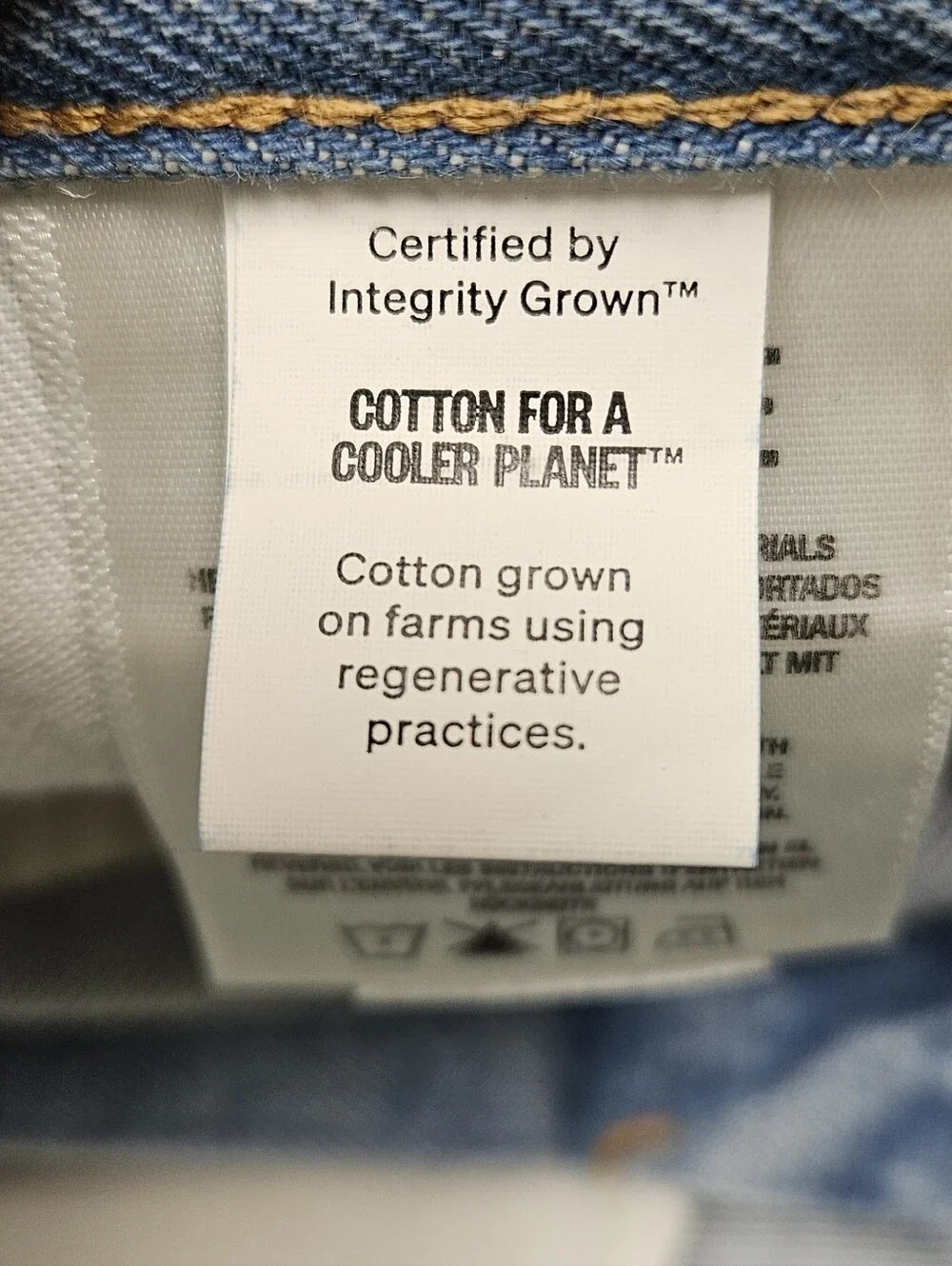 AGOLDE Denim Parker Long Jean Shorts Light Blue Wash Size 34 Frayed Hem